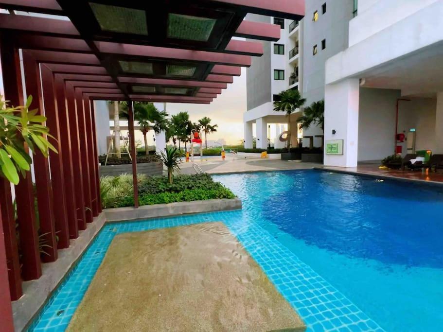 B0812 South Key Mosaic Midvalley Ksl Sgciq 2Bedroom Netflix!! By Stay Johor Bahru Eksteriør bilde