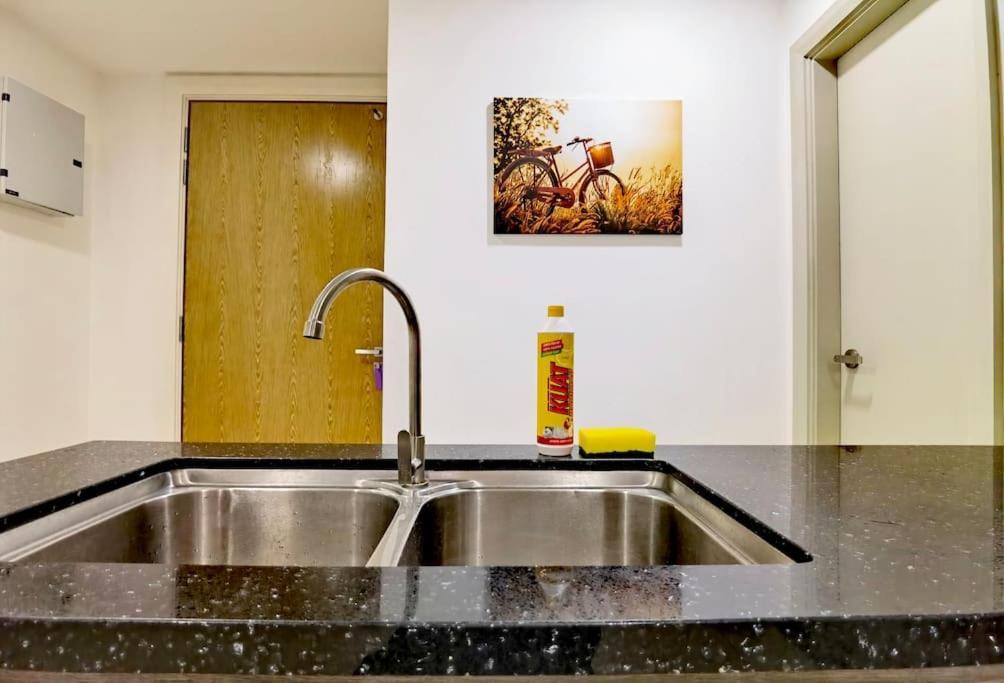 B0812 South Key Mosaic Midvalley Ksl Sgciq 2Bedroom Netflix!! By Stay Johor Bahru Eksteriør bilde