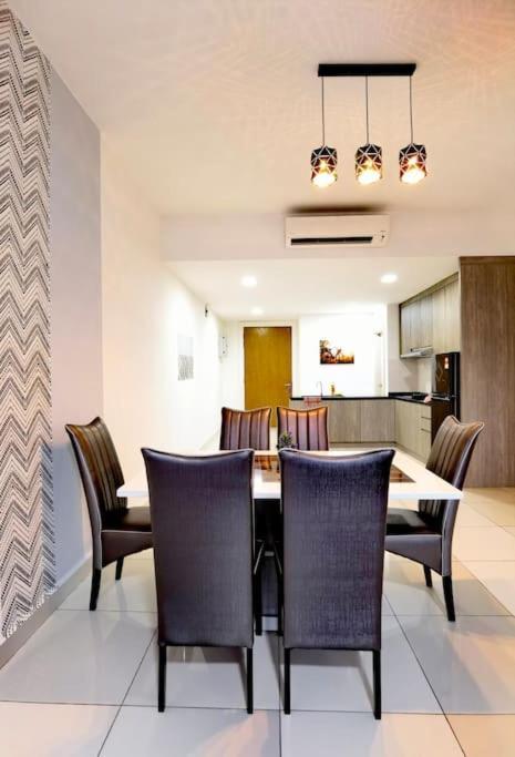 B0812 South Key Mosaic Midvalley Ksl Sgciq 2Bedroom Netflix!! By Stay Johor Bahru Eksteriør bilde