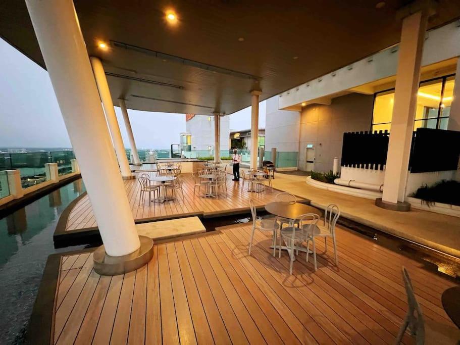 B0812 South Key Mosaic Midvalley Ksl Sgciq 2Bedroom Netflix!! By Stay Johor Bahru Eksteriør bilde